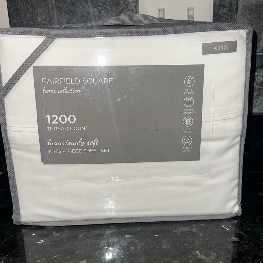 New in a package king size sheet set